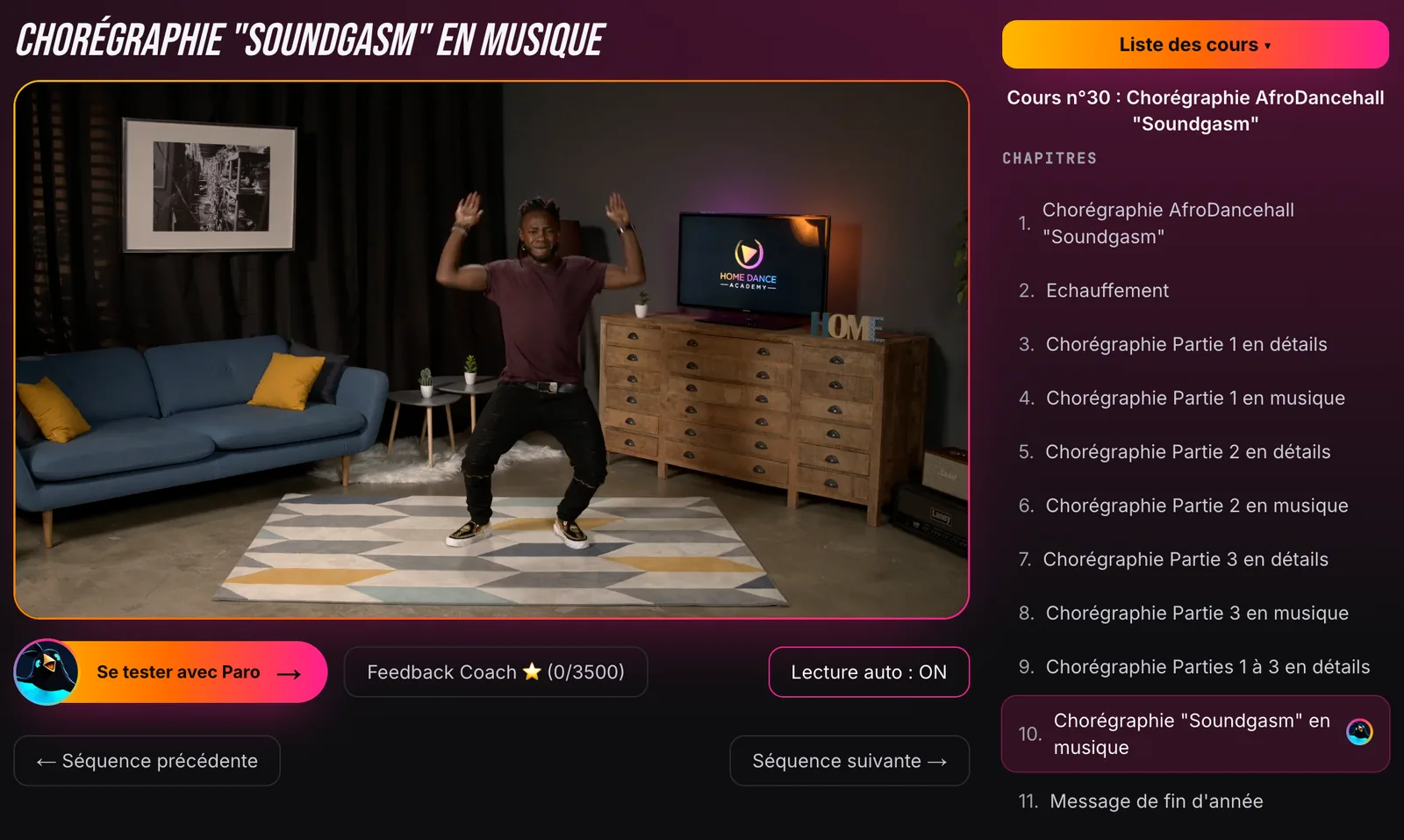 Le lecteur d’un cours : le professeur danse, le bouton « Se tester avec Paro » est sous la vidéo et l’avatar de Paro marque la séquence dans le sommaire.